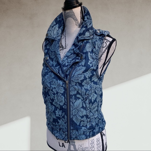 🍋 Forever 21 floral denim vest S-M - Picture 3 of 6